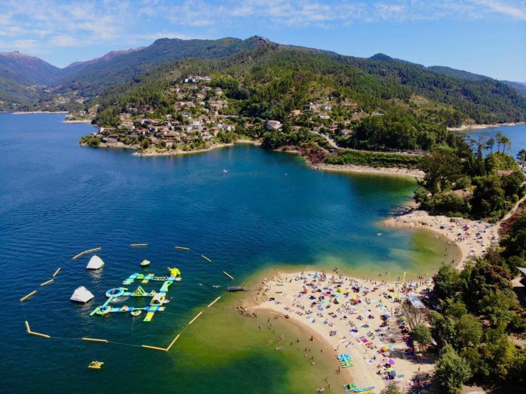 Апартаменты Casa De Casarelhos - Vistas Rio, Campo E Montanha - Lareira Герес Экстерьер фото