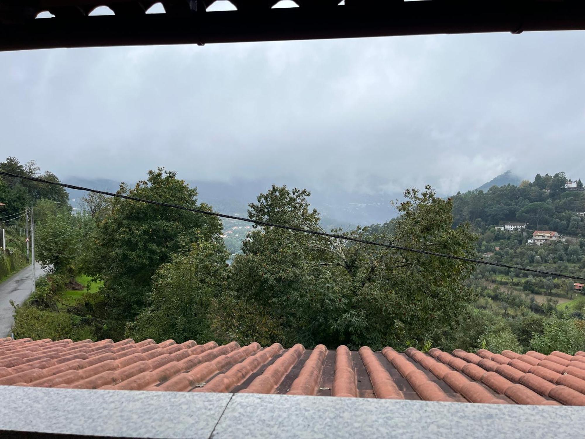 Апартаменты Casa De Casarelhos - Vistas Rio, Campo E Montanha - Lareira Герес Экстерьер фото