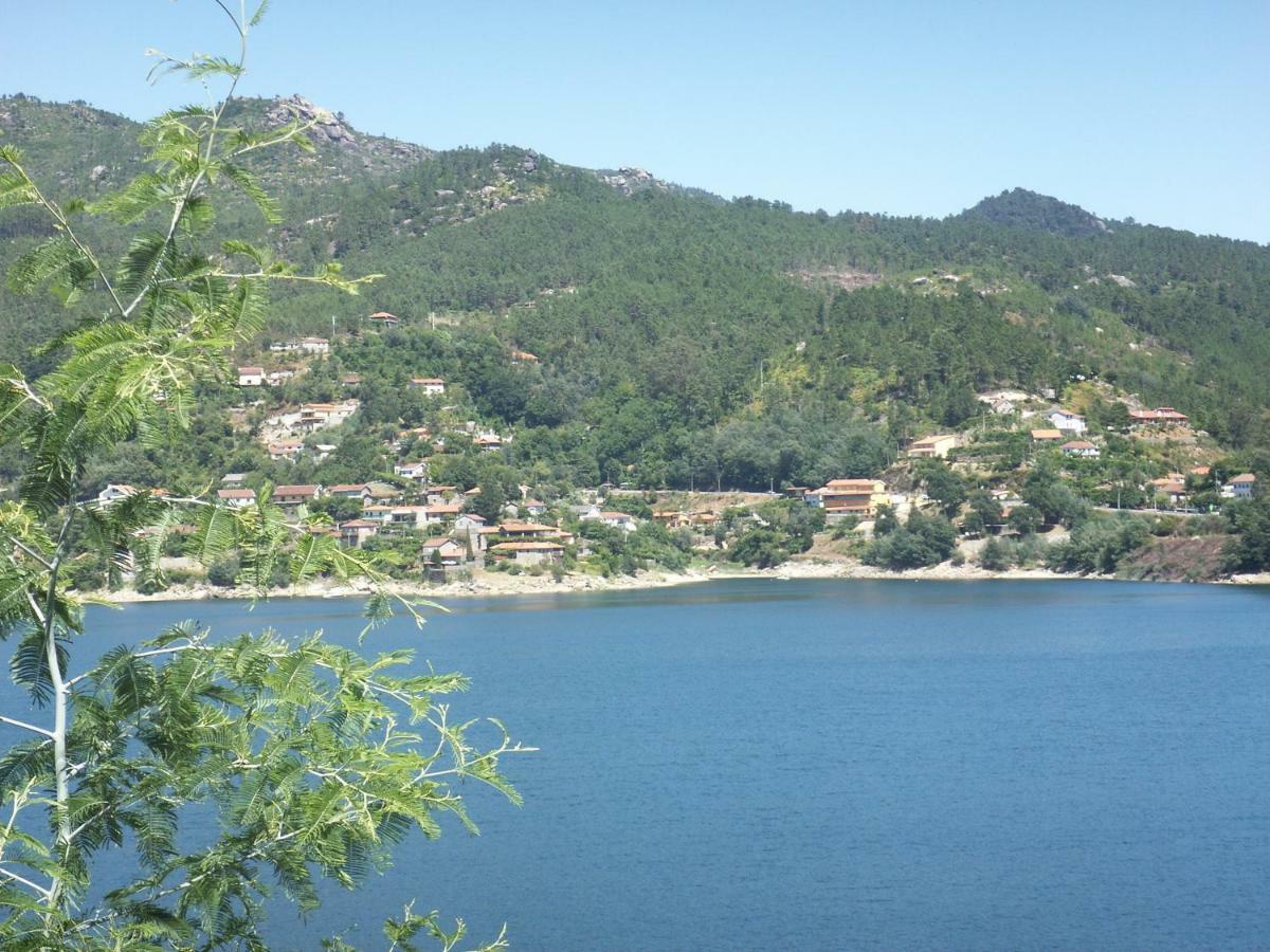 Апартаменты Casa De Casarelhos - Vistas Rio, Campo E Montanha - Lareira Герес Экстерьер фото