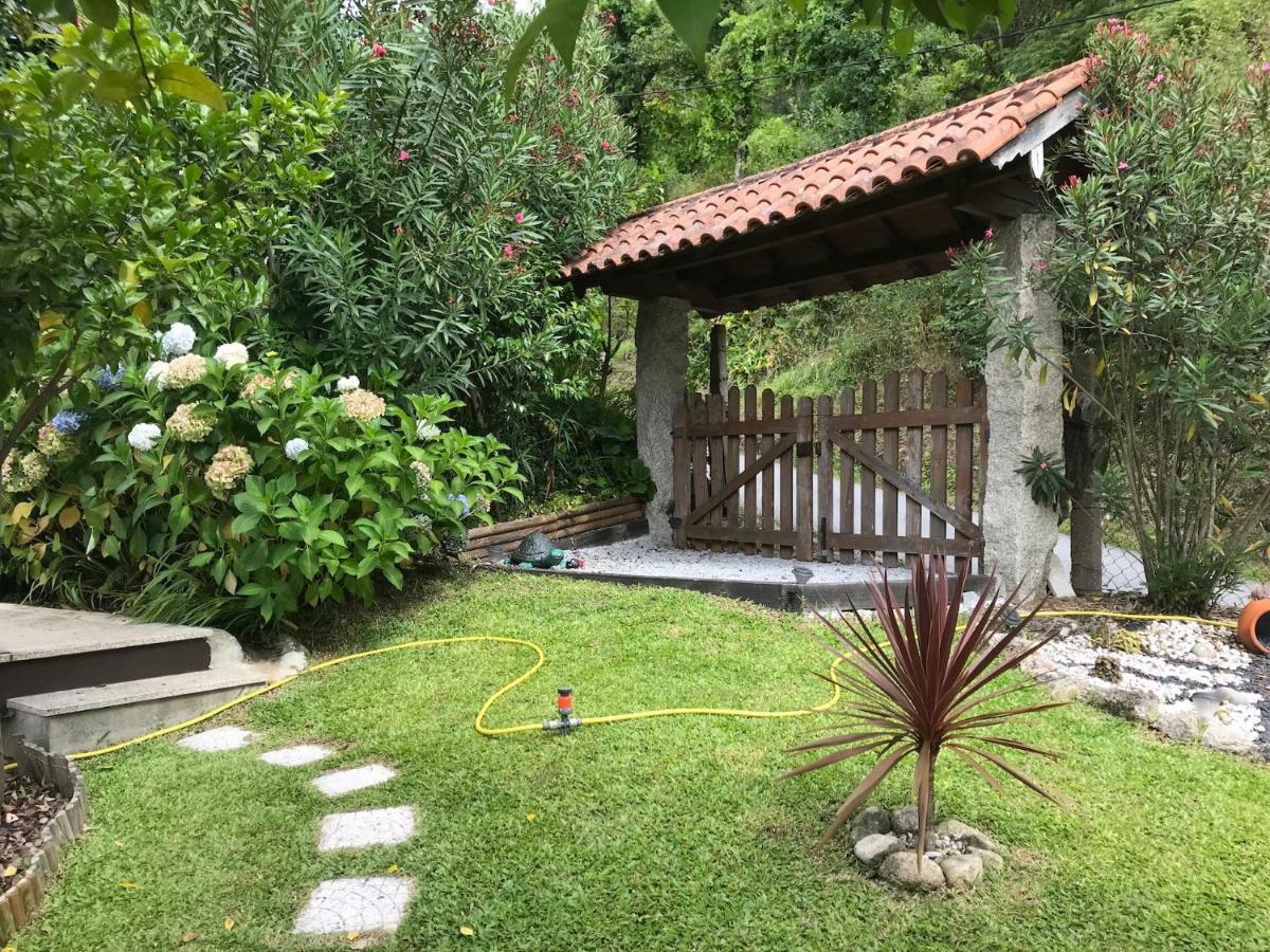 Апартаменты Casa De Casarelhos - Vistas Rio, Campo E Montanha - Lareira Герес Экстерьер фото